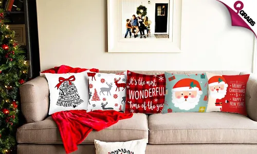 Christmas-Themed Cushion Cover!